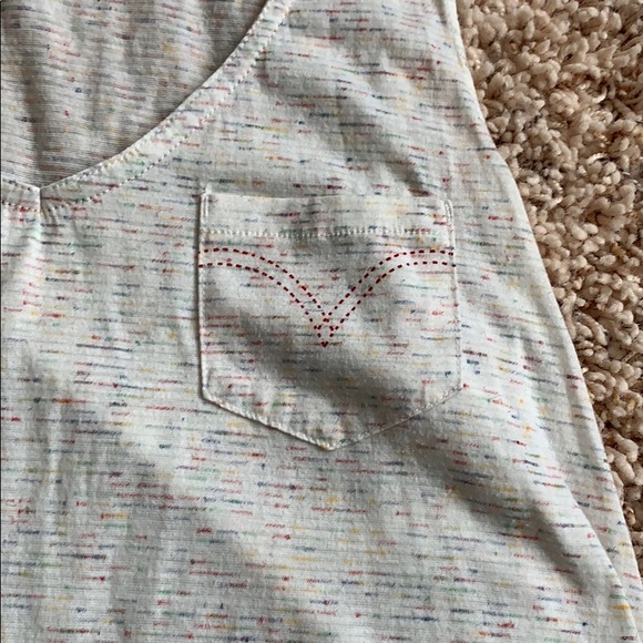Levi pocket tank top - Picture 2 of 5